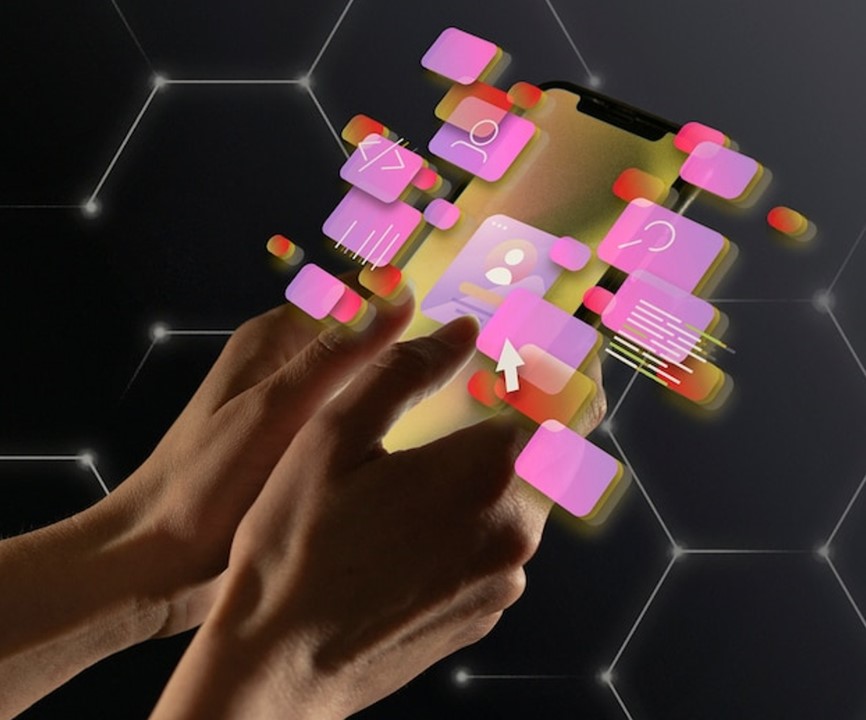 Representaciones de UI y UX con smartphones