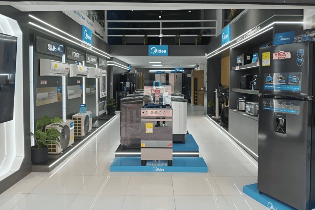 La marca exhibe su portafolio de línea blanca con diseño moderno, eficiencia energética e innovación tecnológica
